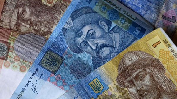 Украинские чиновники заработали миллиарды на незаконной продаже земли Украинские чиновники заработали миллиарды на незаконной продаже земли