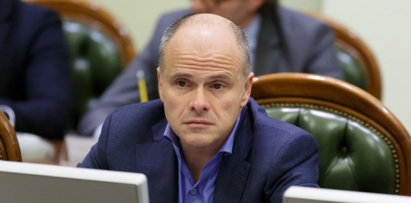 Украинские лаборатории, которые разрабатывают вакцину от коронавируса, получили более 1 млн грн, - Радуцкий
Украинские лаборатории, которые разрабатывают вакцину от коронавируса, получили более 1 млн грн, - Радуцкий