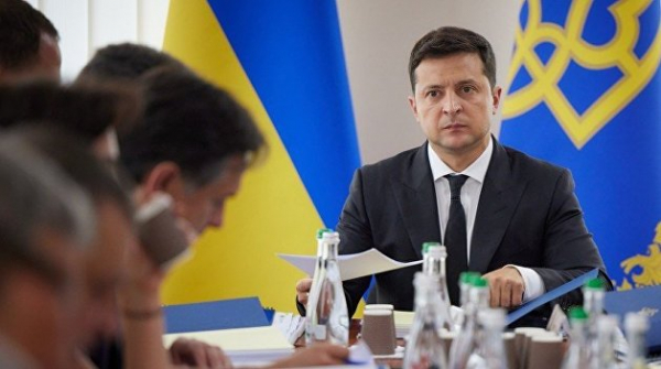 Украинский астролог объяснил, почему вокруг Зеленского процветает коррупция Украинский астролог объяснил, почему вокруг Зеленского процветает коррупция