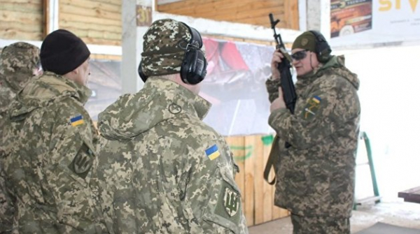Украинский депутат назвал членов теробороны бандитами