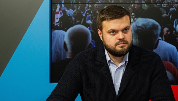 «Украинское досье»: как России справиться с поясом неверности вокруг своих границ «Украинское досье»: как России справиться с поясом неверности вокруг своих границ