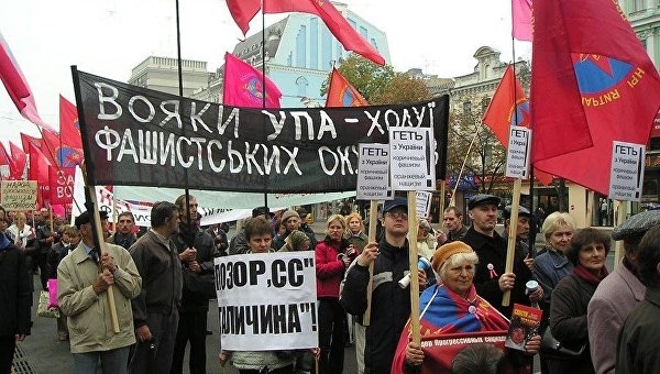 Уличные бои на Крещатике: как прошел 15 октября 2005 года первый марш УПА* Уличные бои на Крещатике: как прошел 15 октября 2005 года первый марш УПА*