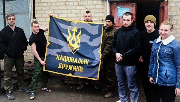 Уроки ненависти. Кто и как под видом летнего лагеря учит украинских детей национализму Уроки ненависти. Кто и как под видом летнего лагеря учит украинских детей национализму