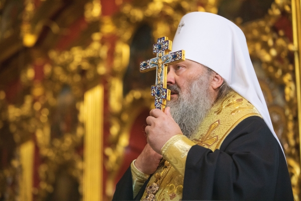 В "день тишины" оппозиционеры молились в Киево-Печерской лавре за мир и благополучие Украины
В "день тишины" оппозиционеры молились в Киево-Печерской лавре за мир и благополучие Украины
