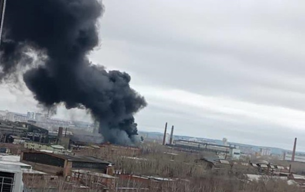 В Екатеринбурге горит Уралмашзавод В Екатеринбурге горит Уралмашзавод