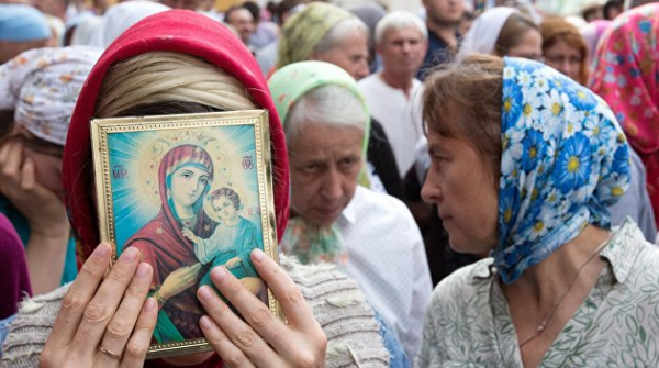 В Киеве начался крестный ход, посвященный 1033-летию Крещения Киевской Руси В Киеве начался крестный ход, посвященный 1033-летию Крещения Киевской Руси