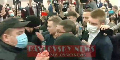 
                    В Киевоблсовете произошла драка между депутатом от "БЮТ" и полицейскими                 