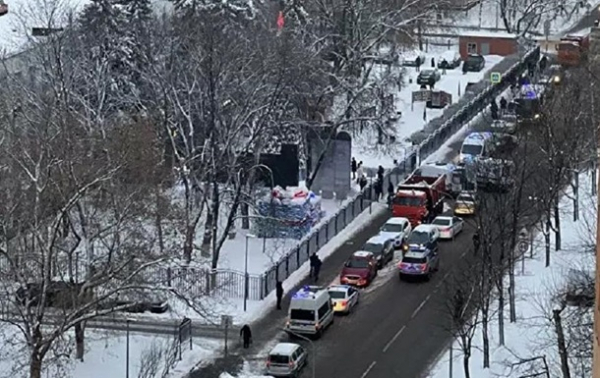 В Москве мужчина начал стрелять после просьбы надеть маску, есть жертвы В Москве мужчина начал стрелять после просьбы надеть маску, есть жертвы