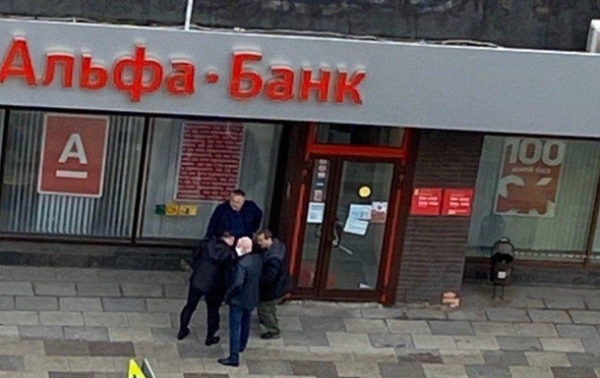 В Москве задержан мужчина, взявший заложников В Москве задержан мужчина, взявший заложников