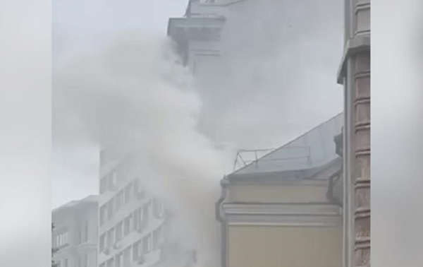 В Москве загорелся ресторан В Москве загорелся ресторан