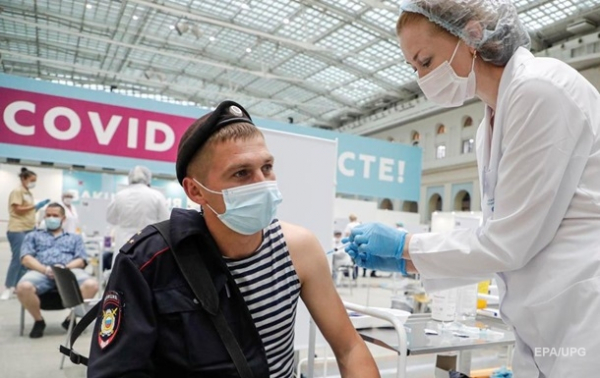В Москве запустили повторную вакцинацию от коронавируса В Москве запустили повторную вакцинацию от коронавируса