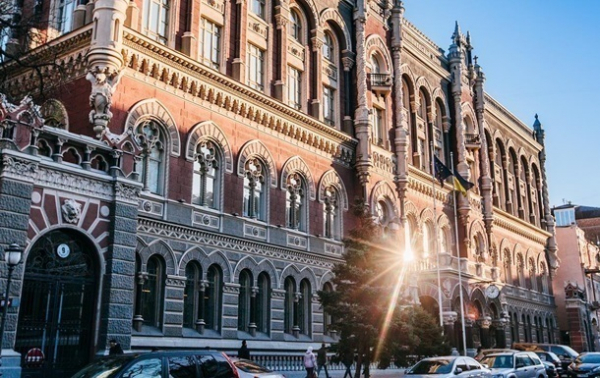 В Нацбанке объяснили улучшение ситуации на валютном рынке В Нацбанке объяснили улучшение ситуации на валютном рынке