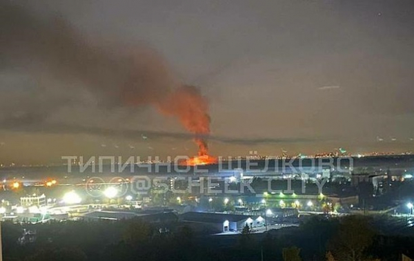 В Подмосковье произошел сильный пожар В Подмосковье произошел сильный пожар