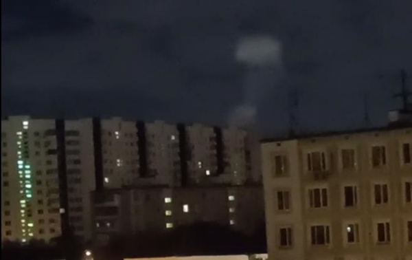 В Подмосковье взрывы, аэропорты не работают В Подмосковье взрывы, аэропорты не работают