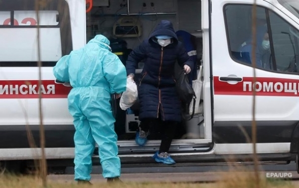 В РФ рекордная суточная смертность от COVID-19 В РФ рекордная суточная смертность от COVID-19