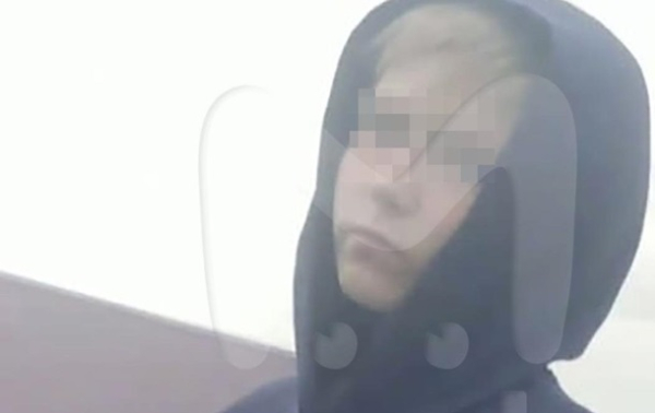 В РФ вооруженный молотками и ножом восьмиклассник ранил троих школьников В РФ вооруженный молотками и ножом восьмиклассник ранил троих школьников