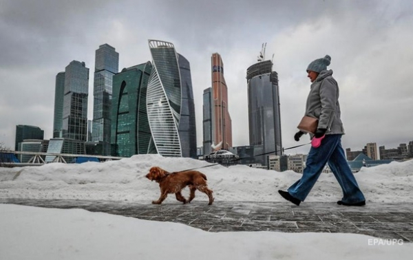 В РФ впервые за месяц прекратился прирост COVID В РФ впервые за месяц прекратился прирост COVID