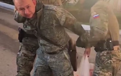 В РФ задержали военного за "шпионаж" на Украину В РФ задержали военного за "шпионаж" на Украину