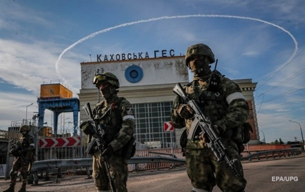 В РФ заявляют об "обстреле Каховской ГЭС" В РФ заявляют об "обстреле Каховской ГЭС"