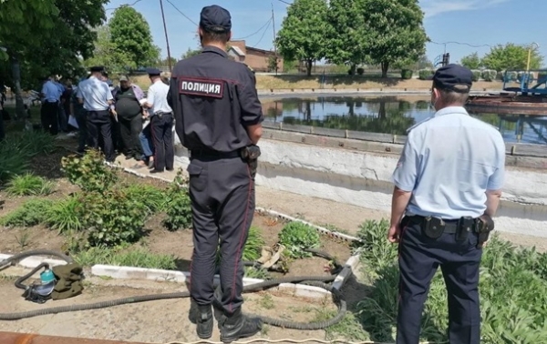 В России 10 человек погибли на очистных сооружениях В России 10 человек погибли на очистных сооружениях