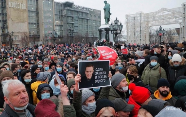 В России анонсировали новые акции протеста В России анонсировали новые акции протеста