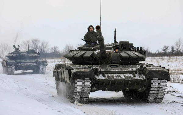 В России заявили о завершении части военных учений В России заявили о завершении части военных учений
