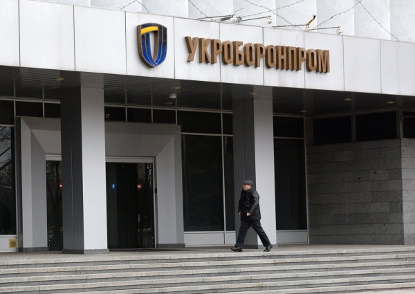 В Украине нет полного цикла производства боеприпасов, и наладить его в ближайшие 5 лет невозможно, - глава "Укроборонпрома"
В Украине нет полного цикла производства боеприпасов, и наладить его в ближайшие 5 лет невозможно, - глава "Укроборонпрома"