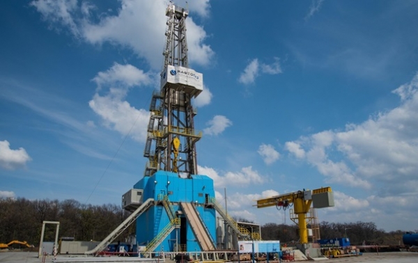 В Украине ввели в строй сверхглубокую газовую скважину В Украине ввели в строй сверхглубокую газовую скважину