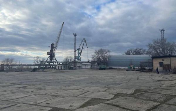 В Украине выставили на продажу морской порт В Украине выставили на продажу морской порт
