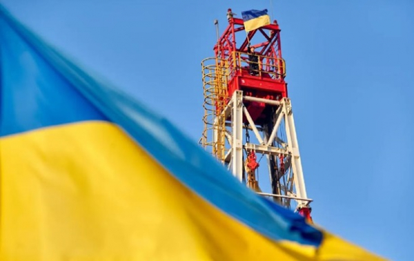 В Украине заработала еще одна мощная газовая скважина В Украине заработала еще одна мощная газовая скважина