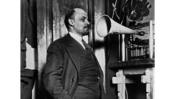 Великий политтехнолог 20 века Владимир Ленин. Астрологический портрет Великий политтехнолог 20 века Владимир Ленин. Астрологический портрет