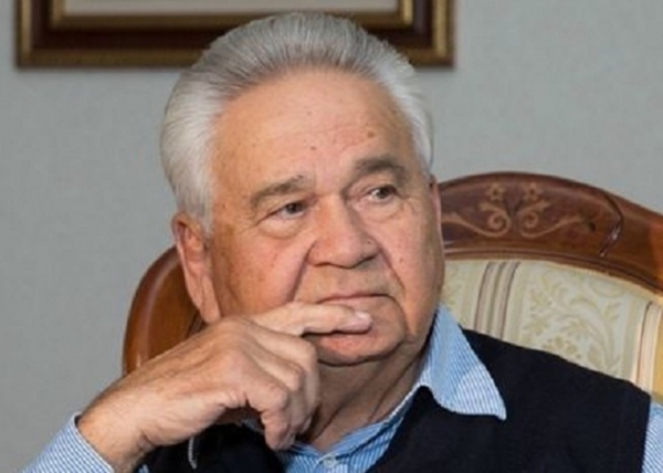 Витольда Фокина вывели из состава ТКГ по Донбассу
Витольда Фокина вывели из состава ТКГ по Донбассу
