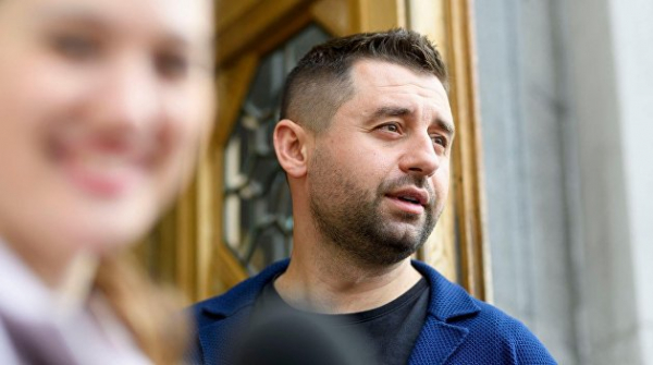 «Власть начала травить депутатов». Что задумал глава фракции Зеленского «Власть начала травить депутатов». Что задумал глава фракции Зеленского