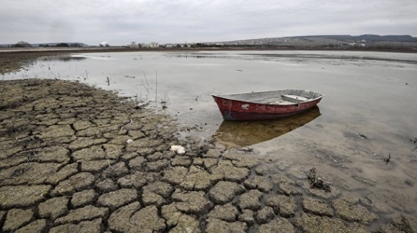 Вода, банки и застройка: какие проблемы испытывает Крым Вода, банки и застройка: какие проблемы испытывает Крым