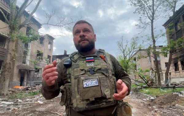 "Военкор" Поддубный выжил, находится в тяжелом состоянии - росСМИ "Военкор" Поддубный выжил, находится в тяжелом состоянии - росСМИ