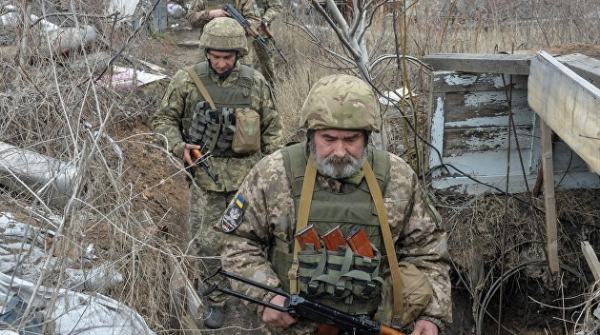 Военный эксперт сказал, какие регионы могут взорваться одновременно с обострением в Донбассе Военный эксперт сказал, какие регионы могут взорваться одновременно с обострением в Донбассе