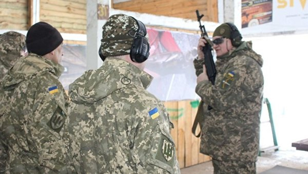Воевать, но не против России. Почему украинцы охотно записываются в территориальную оборону Воевать, но не против России. Почему украинцы охотно записываются в территориальную оборону
