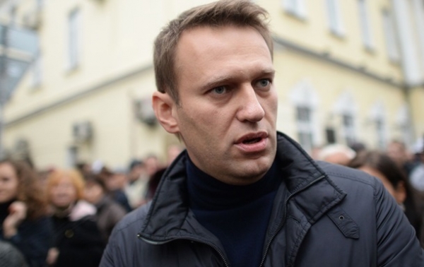 Врачи не разрешили перевезти Навального в Германию Врачи не разрешили перевезти Навального в Германию