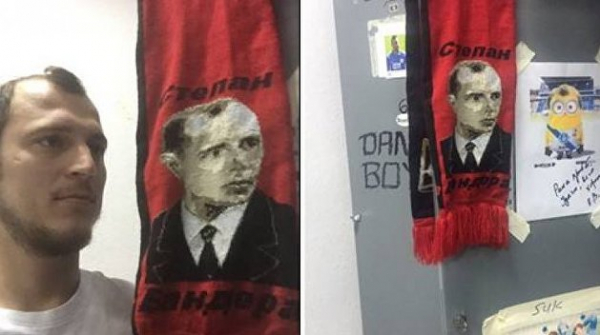 «Всегда говорю, что я украинец»: футболист-бандеровец получил орден от Зеленского «Всегда говорю, что я украинец»: футболист-бандеровец получил орден от Зеленского