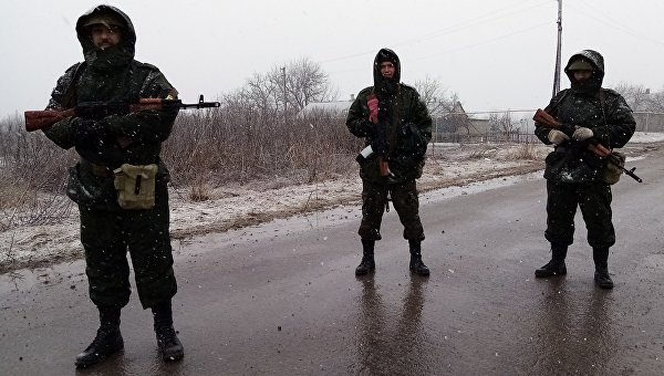 «Вы — нелюди! Сдавайтесь». Как в освобожденных селениях Донбасса говорят о бойцах нацбатальонов «Вы — нелюди! Сдавайтесь». Как в освобожденных селениях Донбасса говорят о бойцах нацбатальонов