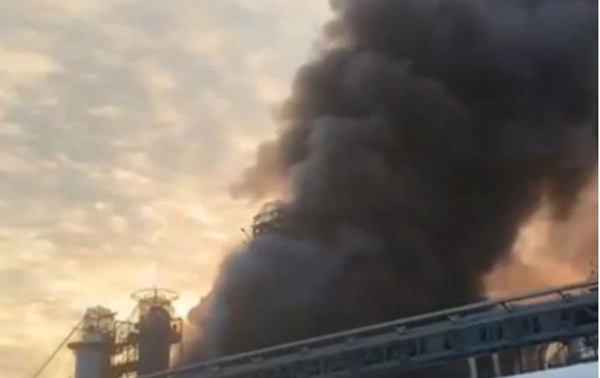 Взрыв на НПЗ в Омске: СМИ узнали о последствиях Взрыв на НПЗ в Омске: СМИ узнали о последствиях
