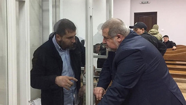 За «братьев-чеченцев». Ярош угрожает властям Украины За «братьев-чеченцев». Ярош угрожает властям Украины