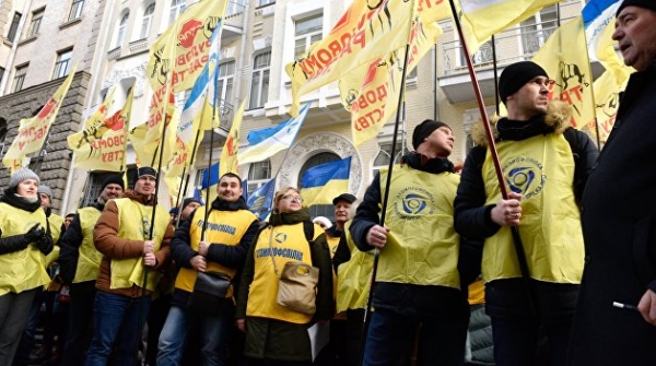 За протесты: почему у крупнейшего украинского профсоюза отнимают собственность За протесты: почему у крупнейшего украинского профсоюза отнимают собственность