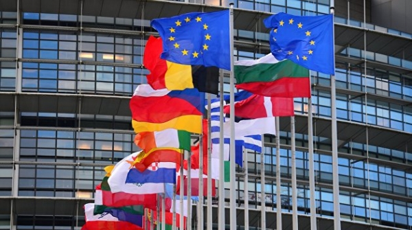 За войну в Донбассе, но по правилам. В чем смысл резолюции Европарламента и стоит ли хвалить ее за критику Киева За войну в Донбассе, но по правилам. В чем смысл резолюции Европарламента и стоит ли хвалить ее за критику Киева