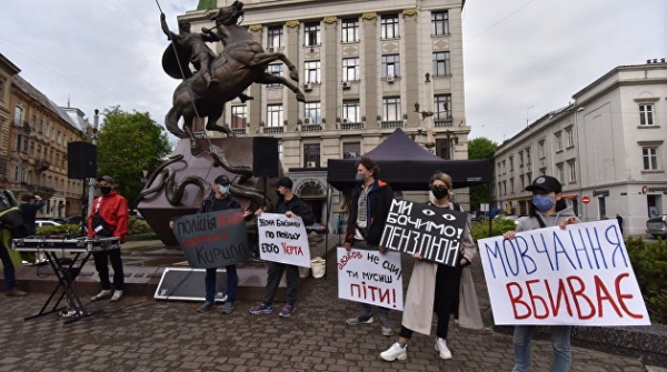Западная Украина с 1 по 5 июня: Зеленский на Хмельнитчине, в большинстве областей закрыты рестораны, растут протесты против &laquo;децентрализации&raquo;