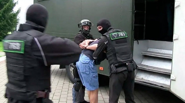 Западные СМИ: арест частных военных подрядчиков из России может иметь печальные последствия для Белоруссии Западные СМИ: арест частных военных подрядчиков из России может иметь печальные последствия для Белоруссии