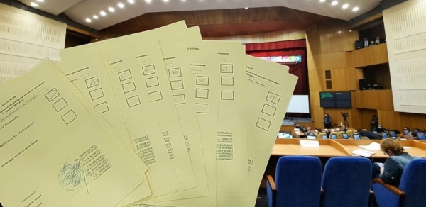 Запорожская ОПЗЖ: После провала на выборах председателя Запорожского облсовета кандидат от власти не имеет морального права претендовать на этот пост
Запорожская ОПЗЖ: После провала на выборах председателя Запорожского облсовета кандидат от власти не имеет морального права претендовать на этот пост