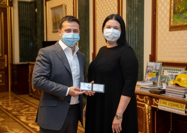 Зеленский назначил Тымчук председателем Харьковской ОГА вместо Кучера
Зеленский назначил Тымчук председателем Харьковской ОГА вместо Кучера