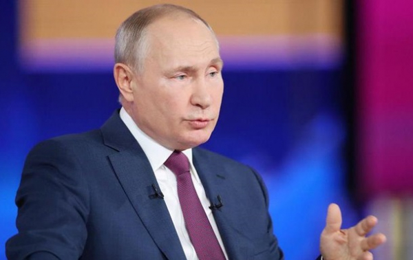 Зеленский попал под влияние "нациков" &ndash; Путин