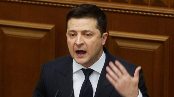 Зеленский потребовал уволить замглавы МВД после скандала у блокпоста в Донбассе Зеленский потребовал уволить замглавы МВД после скандала у блокпоста в Донбассе
